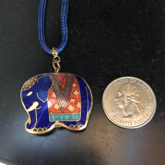 Cloisonné Elephant Pendant- Vintage 1980’s- 19” Cord Necklace- Cobalt Blue/ Gold - Picture 8 of 11